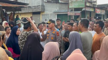 Respons Cepat Pascabanjir, Kapolres Agara Pimpin Pengerahan Personel Polres dan Brimob Bantu Warga Desa Kuning I